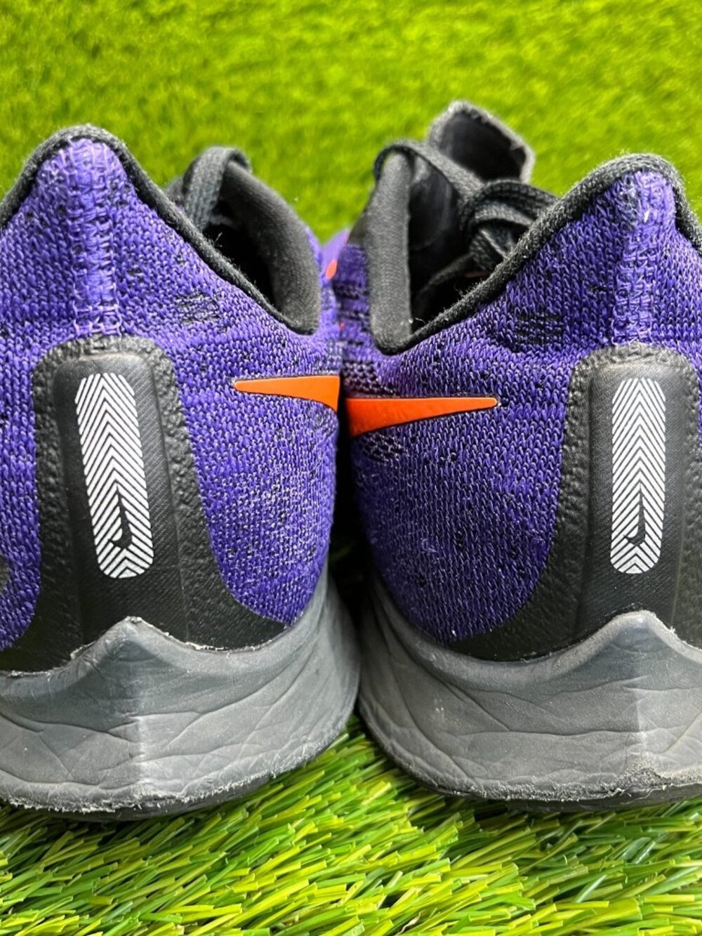 Nike Air Zoom Pegasus 36 Mens Size 10 Purple Orange Black Running Shoes Sneakers - Picture 6 of 10